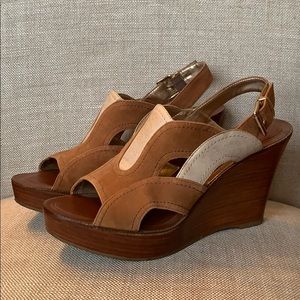 Hive & Honey Platform Leather Brown/Gold Size 9